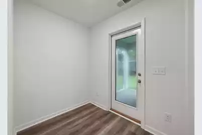1820 Helm Avenue, North Charleston, SC 29405 - Photo 4