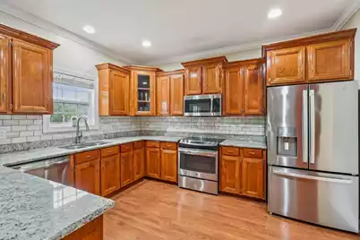 5516 Crescent View Drive, North Charleston, SC 29420 - Photo 4