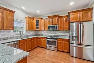 5516 Cres View Dr, North Charleston, SC 29420 - Photo 4