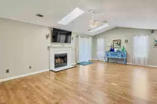 1246 Llewellyn Rd, Mount Pleasant, SC 29464 - Photo 24