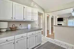 1246 Llewellyn Rd, Mount Pleasant, SC 29464 - Photo 12