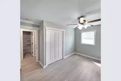202 Huggins Street E, Manning, SC 29102 - Photo 14