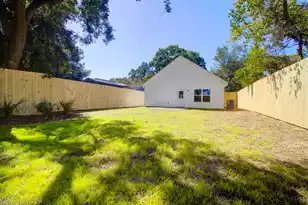 3870 Chestnut St, North Charleston, SC 29405 - Photo 16