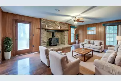 820 Pineneedle Way, Charleston, SC 29492 - Photo 10