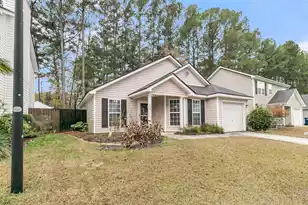 127 Trickle Dr, Summerville, SC 29483 - Photo 4