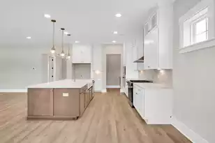 303 Sunkissed Wy, Summerville, SC 29486 - Photo 6