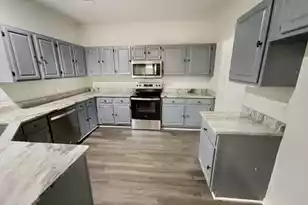 5407 Barnsley Dr, North Charleston, SC 29420 - Photo 2