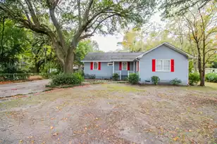 1709 Mulmar St, Charleston, SC 29407 - Photo 2