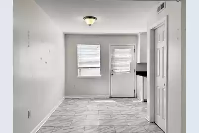 415 Parkdale Drive #9E, Charleston, SC 29414 - Photo 4