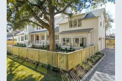 1335 Erckmann Drive, Mount Pleasant, SC 29464 - Photo 2
