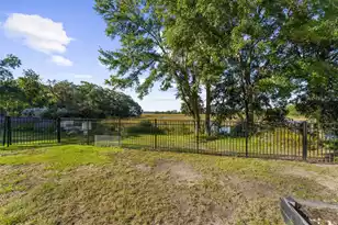 208 Gordon St, Charleston, SC 29403 - Photo 68