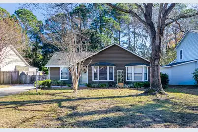 1493 Crossing Lane E, Mount Pleasant, SC 29466 - Photo 2