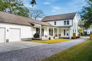 916 Kincade Dr, Mount Pleasant, SC 29464 - Photo 40