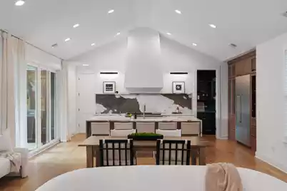 916 Kincade Drive, Mount Pleasant, SC 29464 - Photo 2