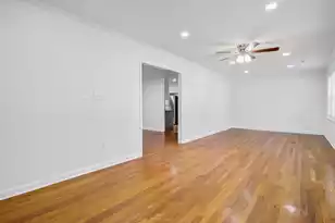 816 Estates Blvd E, Charleston, SC 29414 - Photo 2