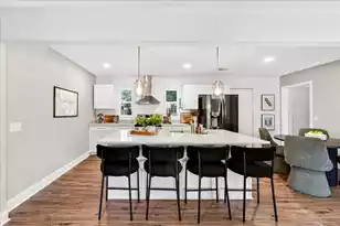 712 Longfellow Rd, Charleston, SC 29407 - Photo 2