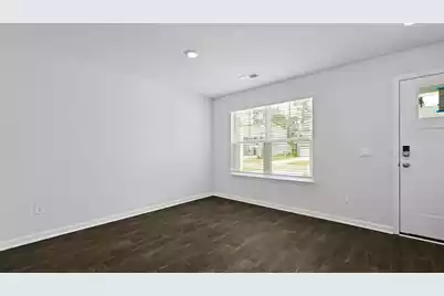 913 Long Bluff Road, Summerville, SC 29486 - Photo 8