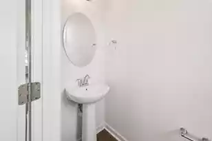 4633 Forest Hills Dr, North Charleston, SC 29418 - Photo 10