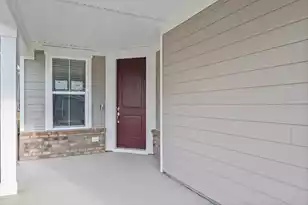 725 Coral Bells Ln, Summerville, SC 29486 - Photo 2