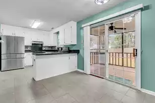 102 Outrigger Ct, Summerville, SC 29485 - Photo 10