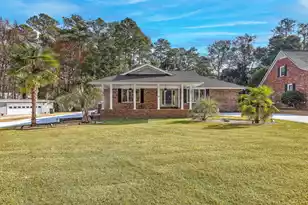 125 Cooper Dr, Santee, SC 29142 - Photo 2