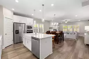 219 Lucca Dr, Summerville, SC 29486 - Photo 6