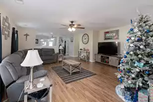 106 Balbriggan Dr, Goose Creek, SC 29445 - Photo 4
