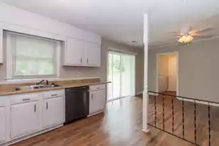 212 Farmhill Dr, Summerville, SC 29483 - Photo 4