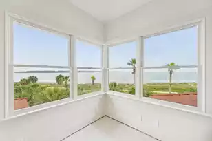 61 Ocean Point Dr, Isle Of Palms, SC 29451 - Photo 36