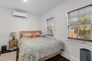 8 Felix St, Charleston, SC 29403 - Photo 14