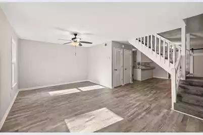 717 Williamson Drive, Mount Pleasant, SC 29464 - Photo 2