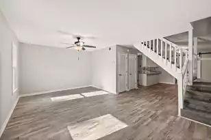 717 Williamson Dr, Mount Pleasant, SC 29464 - Photo 2