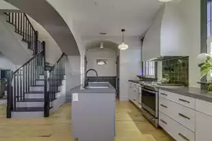 265 Coming St, Charleston, SC 29403 - Photo 10