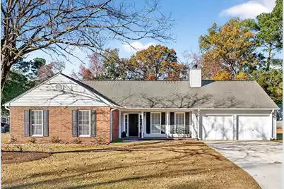 4910 Boykin Drive, North Charleston, SC 29420 - Photo 1
