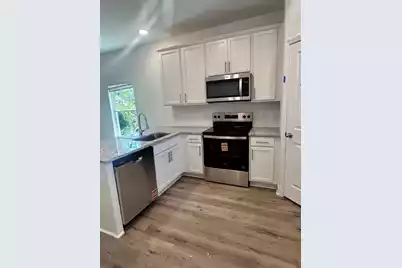 407 Gravy Train Street, Charleston, SC 29414 - Photo 2