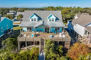 909 Arctic Ave E, Folly Beach, SC 29439 - Photo 86