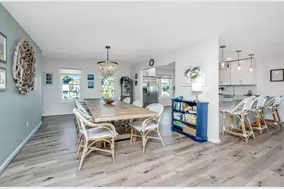 909 Arctic Avenue E, Folly Beach, SC 29439 - Photo 20