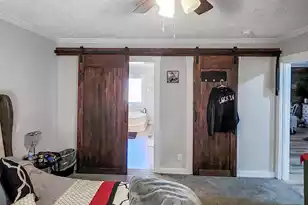 1105 Peacock St, Manning, SC 29102 - Photo 10