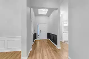 2105 Baldwin Park Dr, Mount Pleasant, SC 29466 - Photo 6