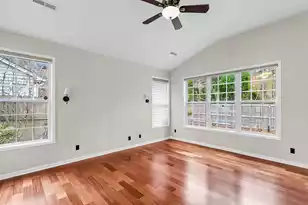 2105 Baldwin Park Dr, Mount Pleasant, SC 29466 - Photo 32