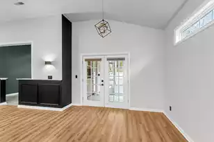 2105 Baldwin Park Dr, Mount Pleasant, SC 29466 - Photo 14