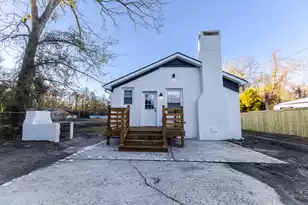 813 W 1st N St, Summerville, SC 29483 - Photo 58