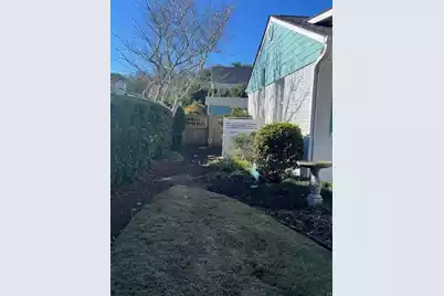 1473 Indian Street, Mount Pleasant, SC 29464 - Photo 4