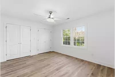 1260 Robin Road Road, Mount Pleasant, SC 29464 - Photo 14