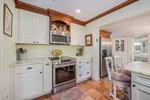 605 Ann St, Mount Pleasant, SC 29464 - Photo 10
