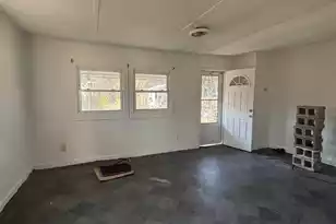 889 Chitwood St, Orangeburg, SC 29115 - Photo 2