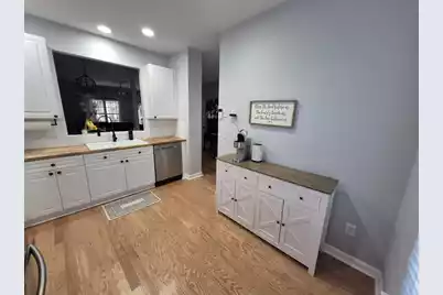 1733 Wyngate Circle, Mount Pleasant, SC 29466 - Photo 6