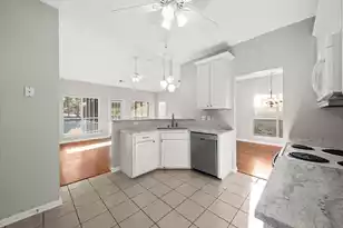 4036 Harleston Green Ln, Mount Pleasant, SC 29466 - Photo 14