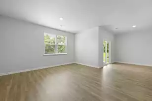 1065 Forrest Crk Dr, Summerville, SC 29483 - Photo 12