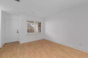 1211 Meadow Park Ln, Mount Pleasant, SC 29464 - Photo 4